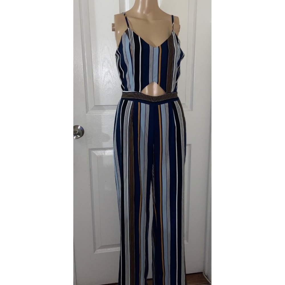 Fashion Nova Jumpsuit With Waist Cutout